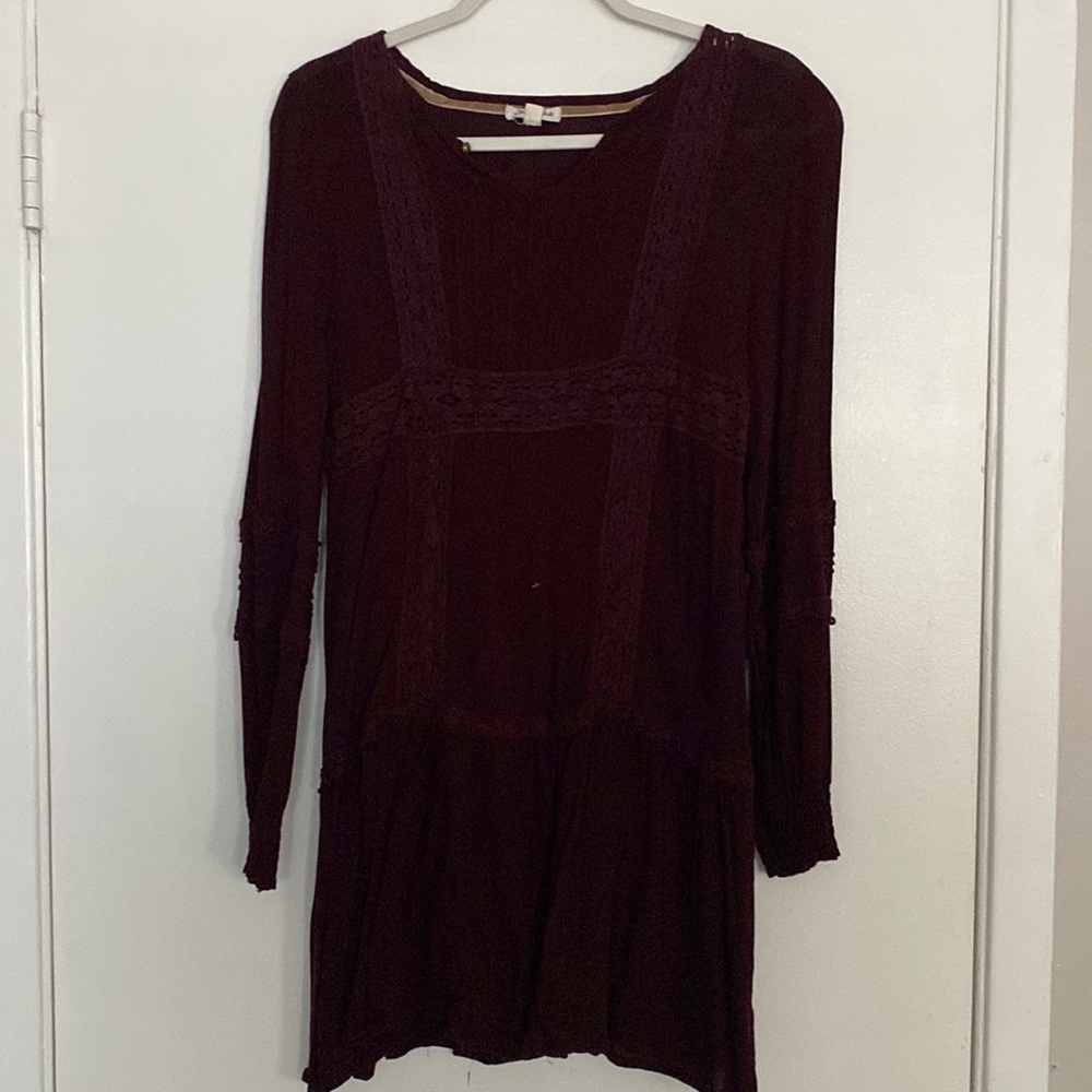 Red long sleeve maroon dress